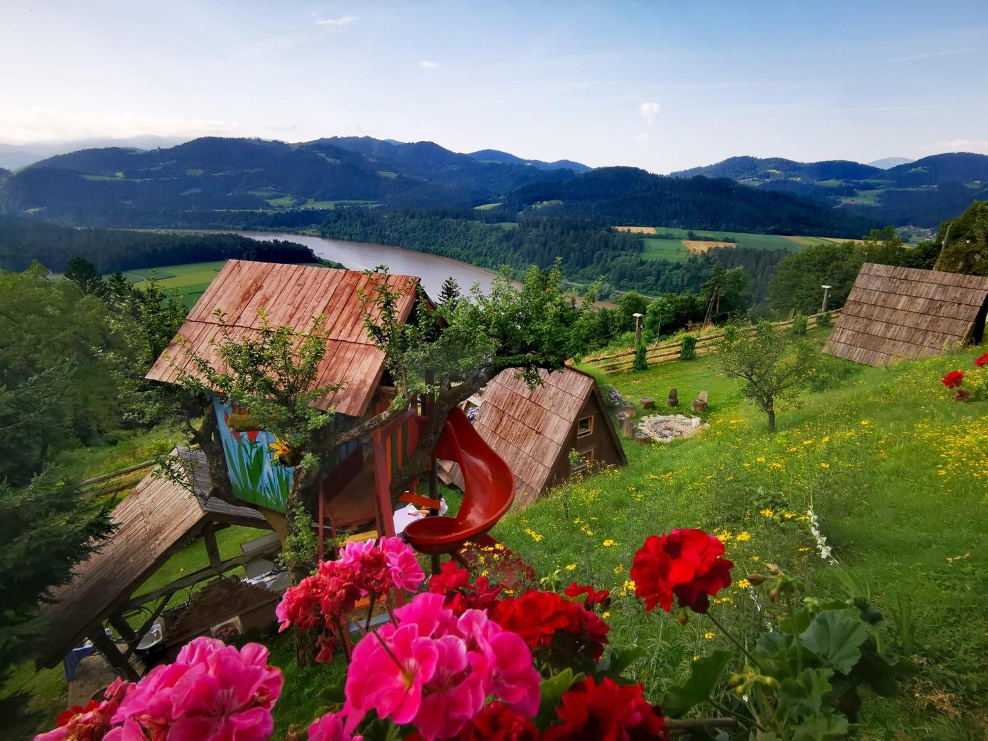 Hotel Glamping Mm Muta Exterior foto